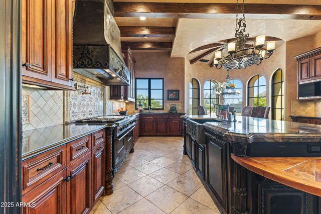 4334 E Desert Crest Drive, Paradise Valley, AZ 85253