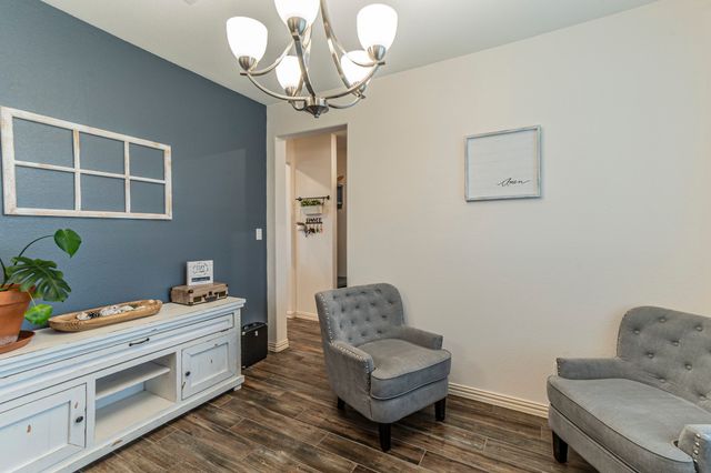 8432 Abner Road, Oak Ridge, TX 75161