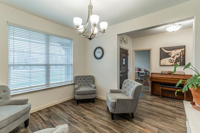 8432 Abner Road, Oak Ridge, TX 75161