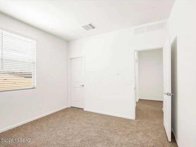 7582 S Kinglet Way, Tucson, AZ 85747
