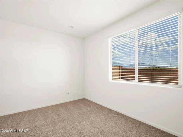 7582 S Kinglet Way, Tucson, AZ 85747