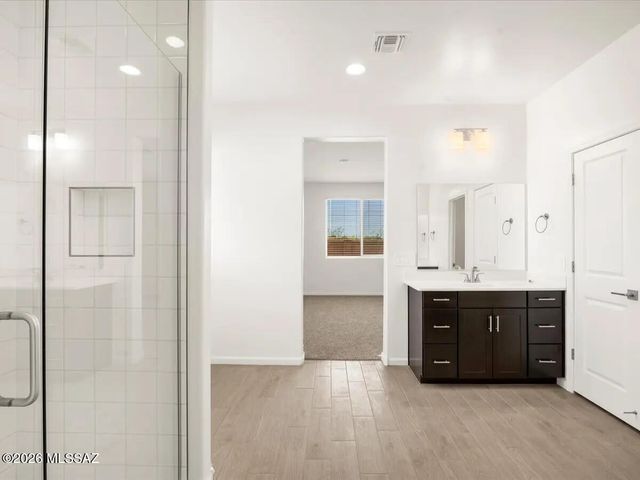 7582 S Kinglet Way, Tucson, AZ 85747