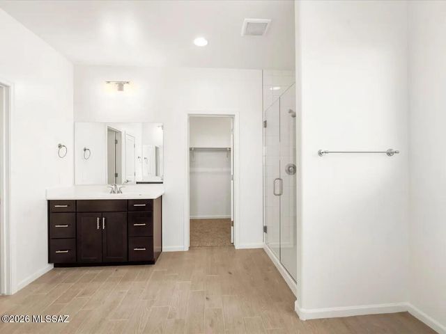 7582 S Kinglet Way, Tucson, AZ 85747
