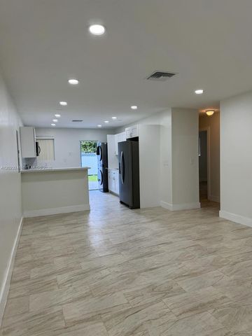 1222 NW 102nd St 2, Miami, FL 33147