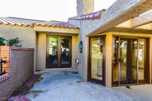 7146 Mission Hills Drive, Las Vegas, NV 89113