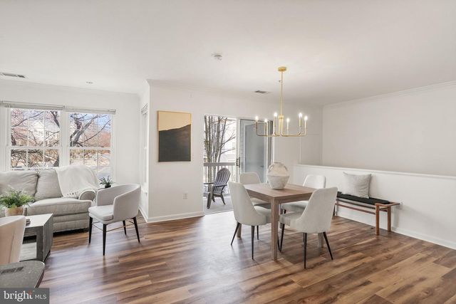 12857 FAIR BRIAR LN, Fairfax, VA 22033