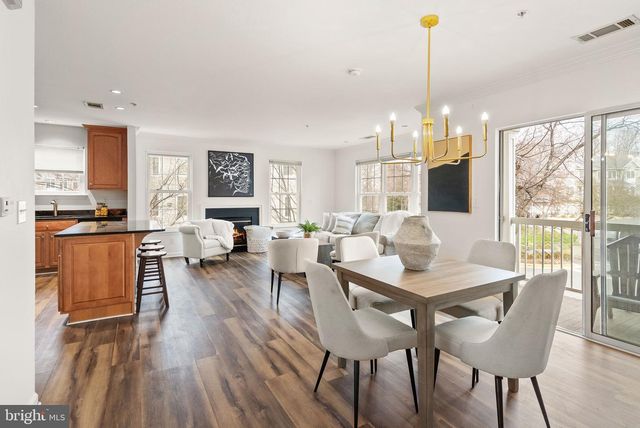 12857 FAIR BRIAR LN, Fairfax, VA 22033