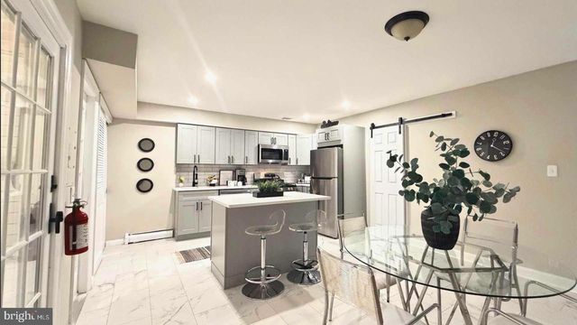 21 E CHURCH ST, Bordentown, NJ 08505