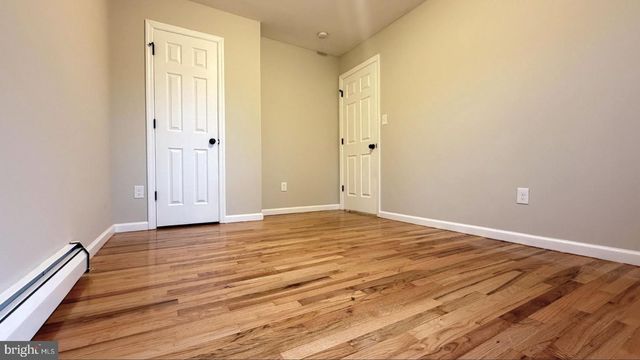 21 E CHURCH ST, Bordentown, NJ 08505