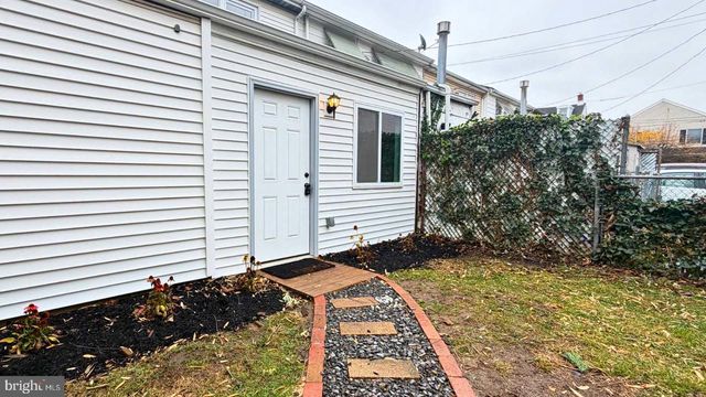 21 E CHURCH ST, Bordentown, NJ 08505