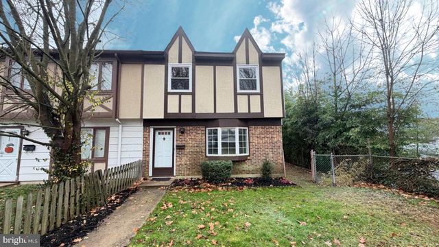 21 E CHURCH ST, Bordentown, NJ 08505