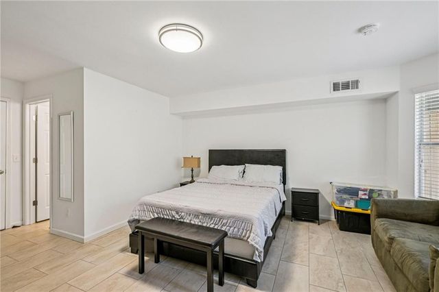 951 Glenwood Avenue SE 1706, Atlanta, GA 30316