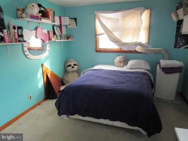 1734 ALMOND RD, Vineland, NJ 08360