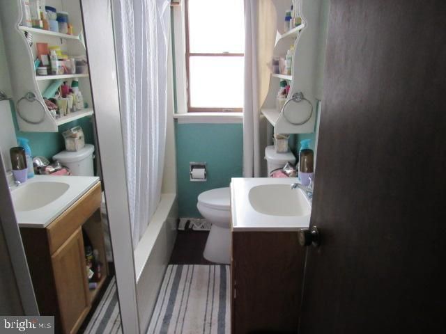 1734 ALMOND RD, Vineland, NJ 08360