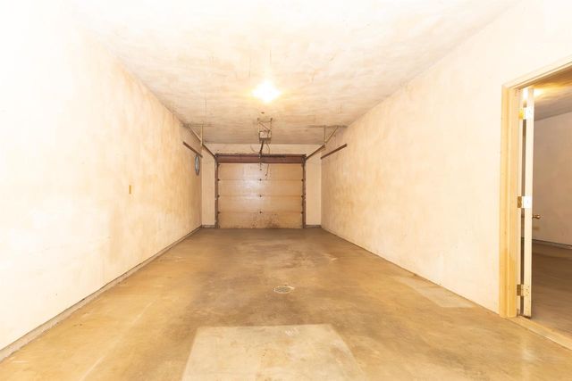 500 S KENSINGTON DRIVE, Appleton, WI 54915