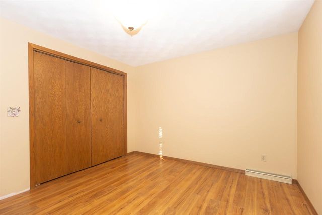 500 S KENSINGTON DRIVE, Appleton, WI 54915