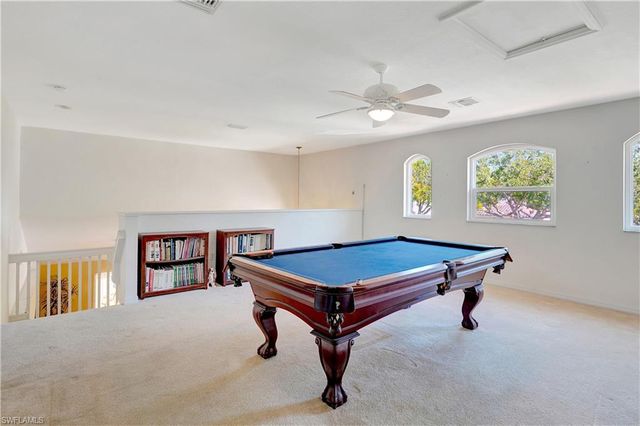 1892 Par DR, Naples, FL 34120