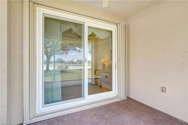 1892 Par DR, Naples, FL 34120