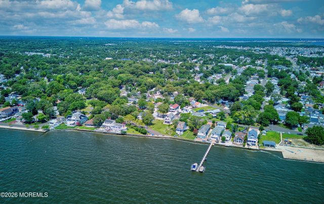 807 Mckinley Avenue, Toms River, NJ 08753
