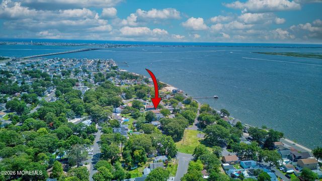 807 Mckinley Avenue, Toms River, NJ 08753