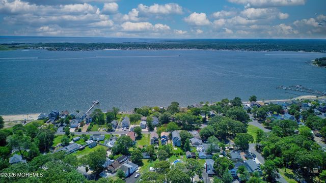 807 Mckinley Avenue, Toms River, NJ 08753