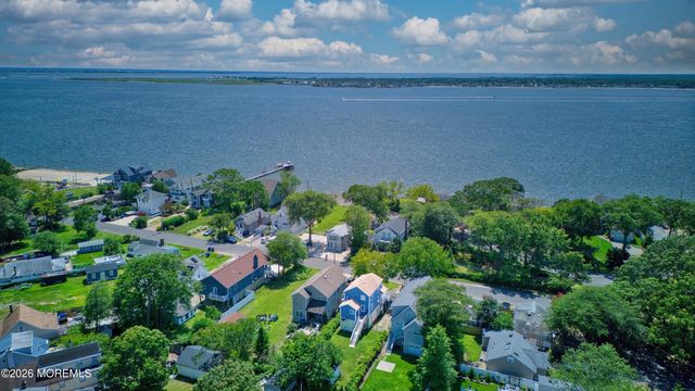 807 Mckinley Avenue, Toms River, NJ 08753