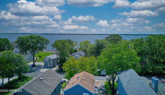 807 Mckinley Avenue, Toms River, NJ 08753
