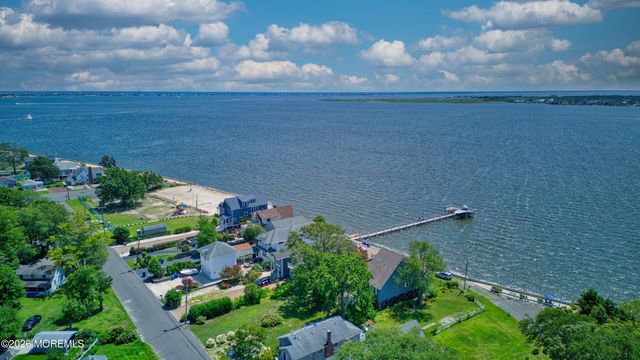 807 Mckinley Avenue, Toms River, NJ 08753