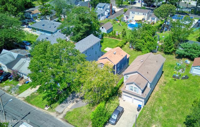 807 Mckinley Avenue, Toms River, NJ 08753