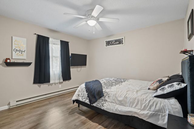 524 BARROW ST, Moberly, MO 65270