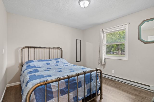 524 BARROW ST, Moberly, MO 65270