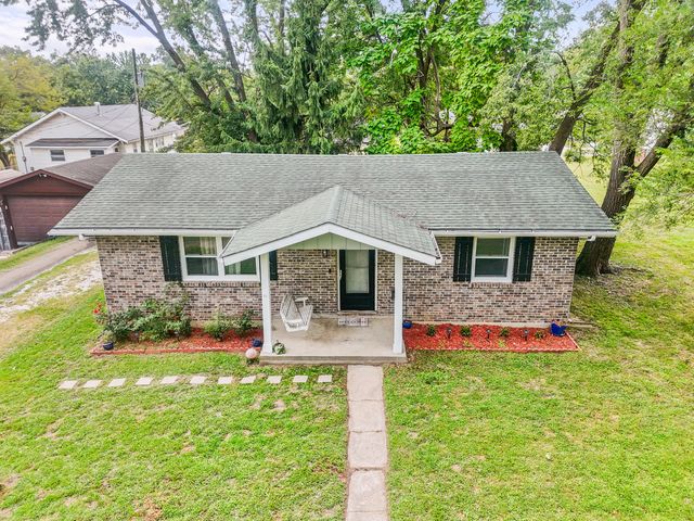 524 BARROW ST, Moberly, MO 65270