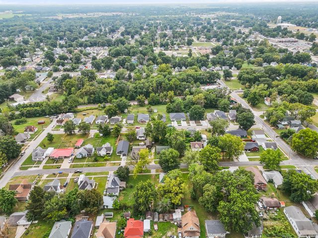 524 BARROW ST, Moberly, MO 65270