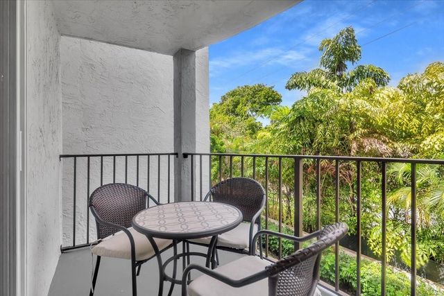 3909 N Ocean Boulevard 210, Fort Lauderdale, FL 33308
