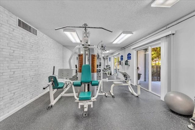 3909 N Ocean Boulevard 210, Fort Lauderdale, FL 33308