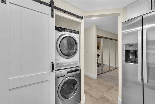3909 N Ocean Boulevard 210, Fort Lauderdale, FL 33308