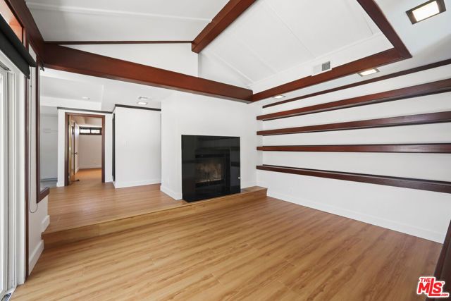 2672 Veteran Avenue, Los Angeles, CA 90064