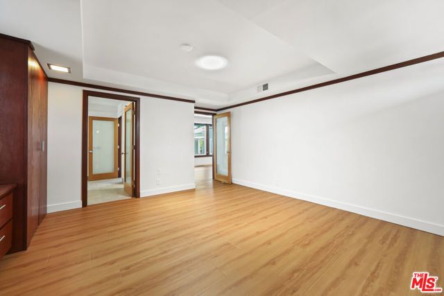 2672 Veteran Avenue, Los Angeles, CA 90064