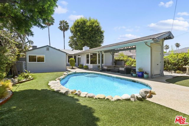2672 Veteran Avenue, Los Angeles, CA 90064