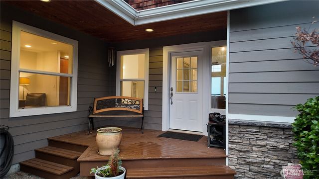 3200 Shelly Hill Road, Mount Vernon, WA 98274