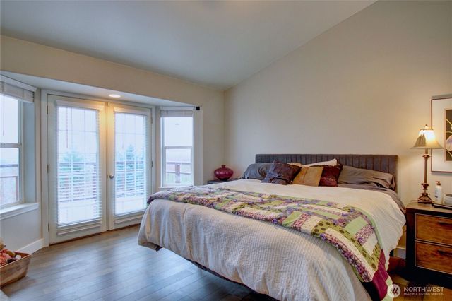 3200 Shelly Hill Road, Mount Vernon, WA 98274