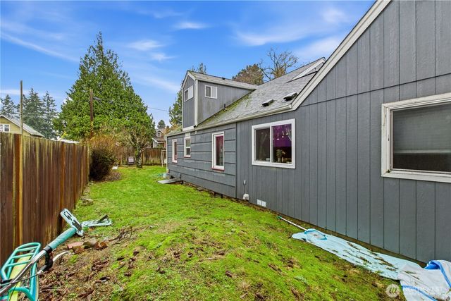 1201 N Washington Street, Tacoma, WA 98406