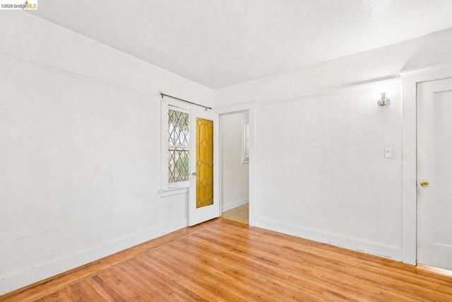 521 Zorah St, Oakland, CA 94606