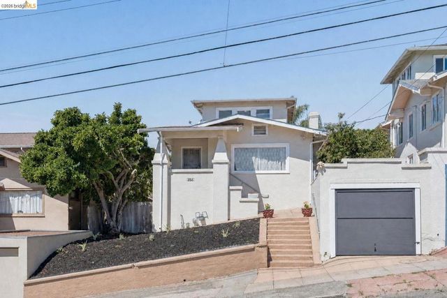 521 Zorah St, Oakland, CA 94606