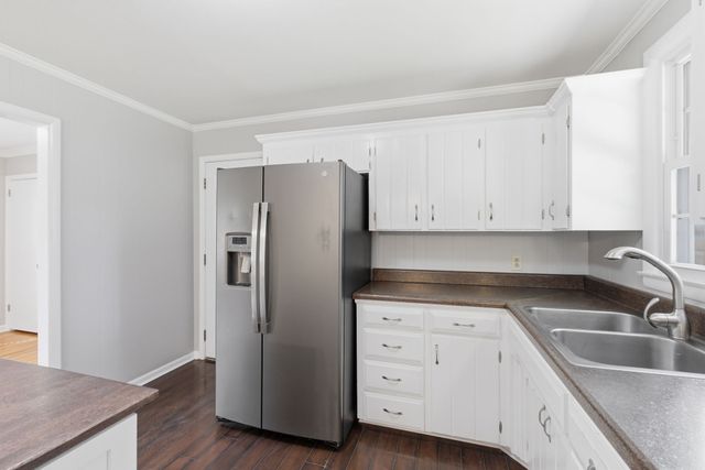 119 Gates Dr, Hendersonville, TN 37075