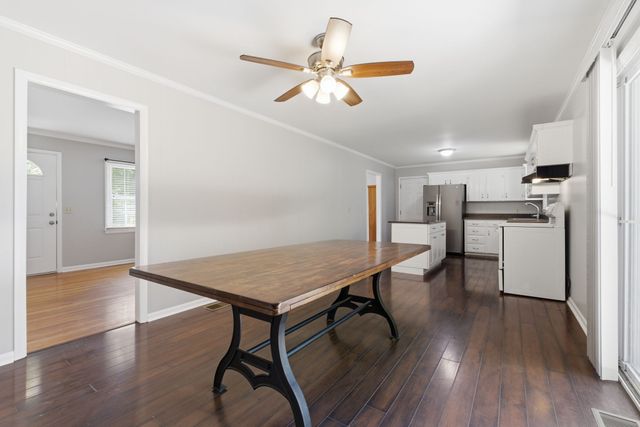 119 Gates Dr, Hendersonville, TN 37075