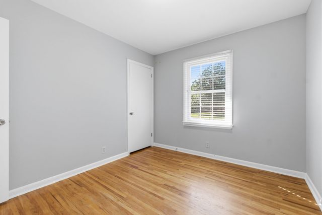 119 Gates Dr, Hendersonville, TN 37075