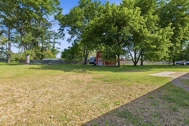 119 Gates Dr, Hendersonville, TN 37075