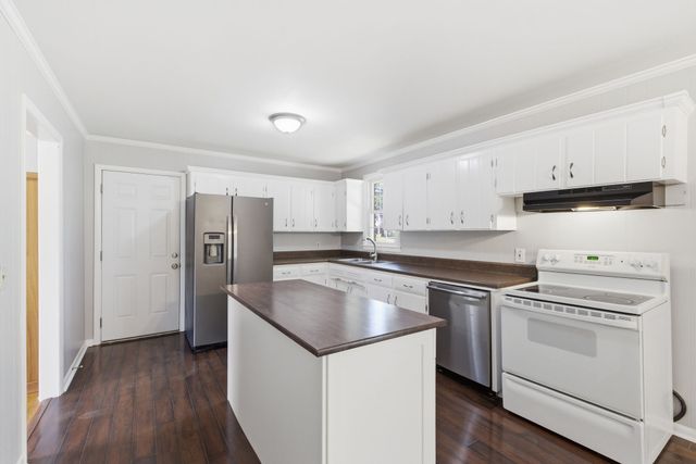 119 Gates Dr, Hendersonville, TN 37075