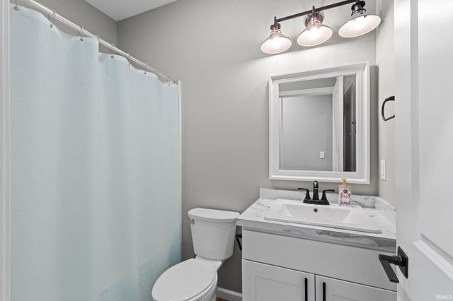 2509 Timberstone Drive, Elkhart, IN 46514